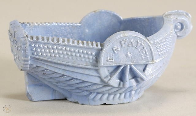 A boat-shaped salt dish from the Boston & Sandwich Glass Company