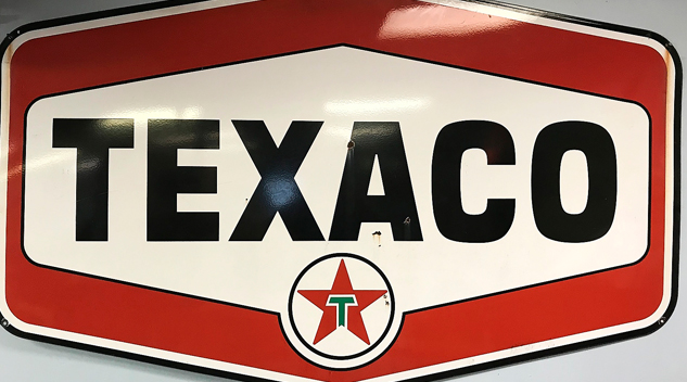 Texaco Signs Pump Up Farnsworth Collection For Tom Broughton – Antiques And The Arts Weekly
