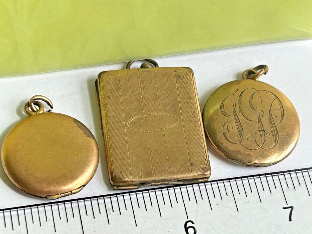 vintage gold compacts