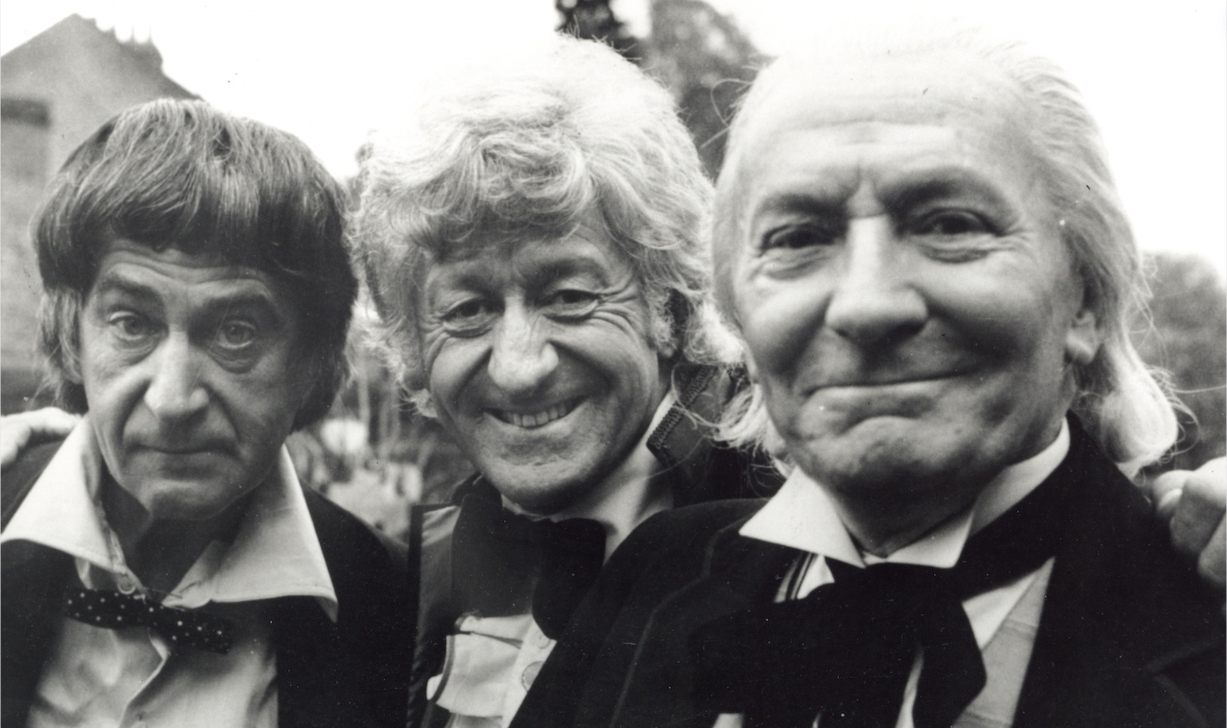 Dr Who star Jon Pertwee estate in London auction – Antique Collecting