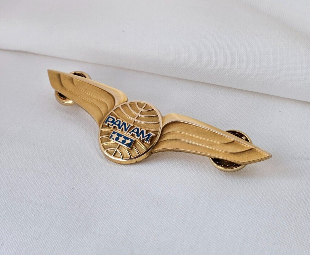 Pan Am gold-filled pilot wings made by Balfour