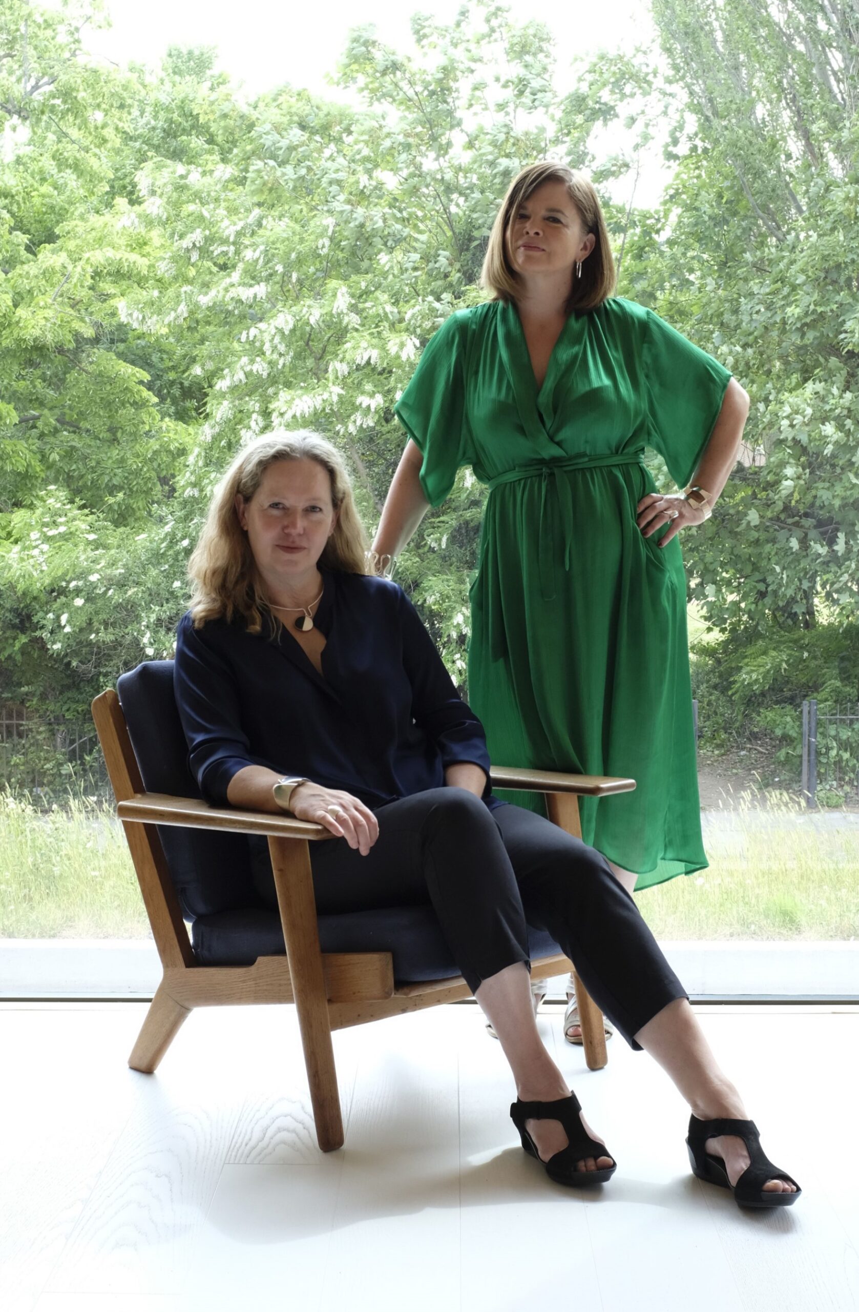 Petra Curtis and Lucy Ryder Richardson, founders of ©modernshows.com
