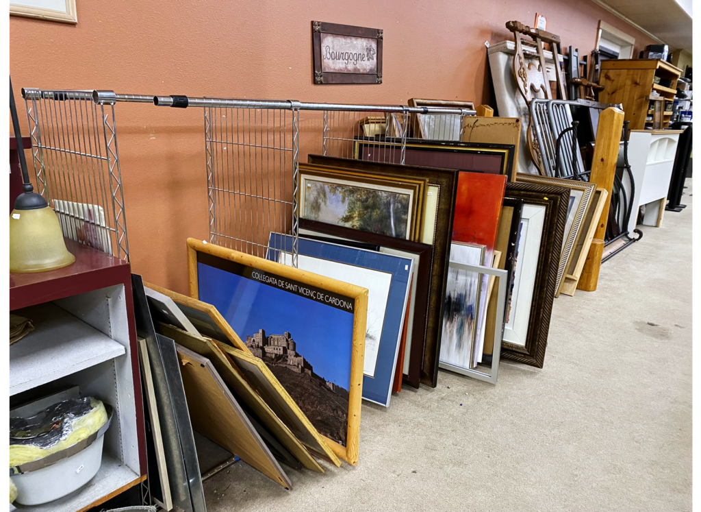 This Week in Thrifting: Don’t Be Afraid of Buying Art – WorthPoint