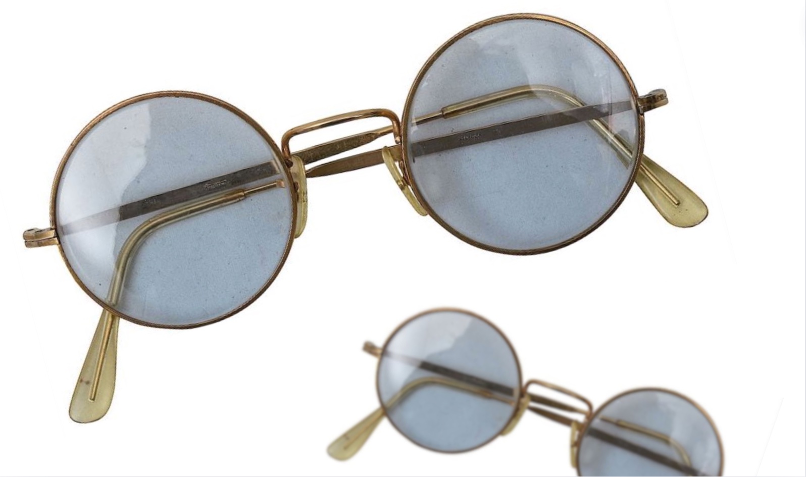 All eyes on John Lennon glasses – Antique Collecting