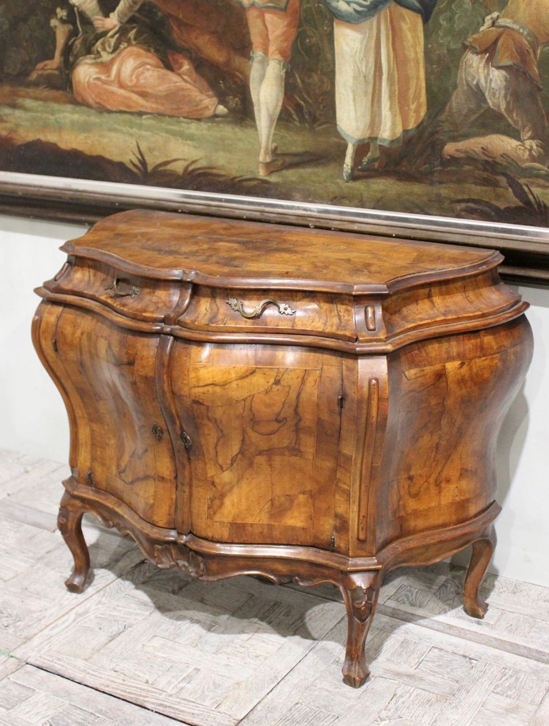 19th century Venetian walnut veneered two door commode