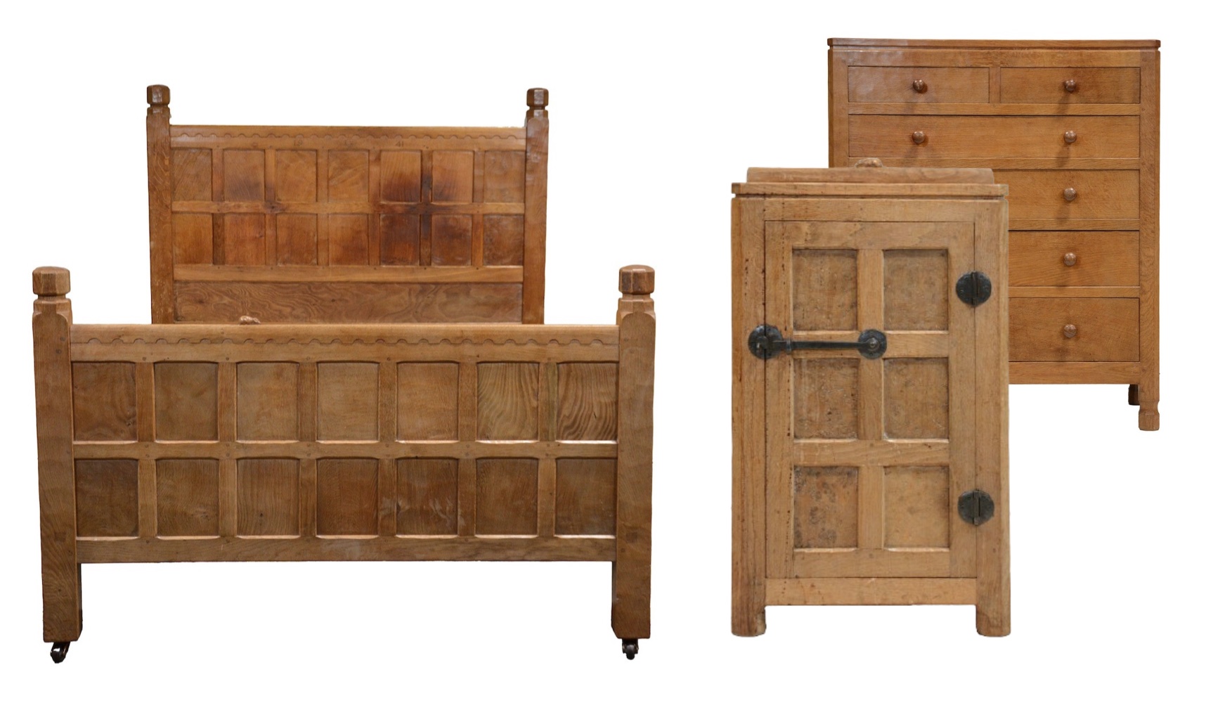 Farmhouse sale of Mouseman furniture – Antique Collecting