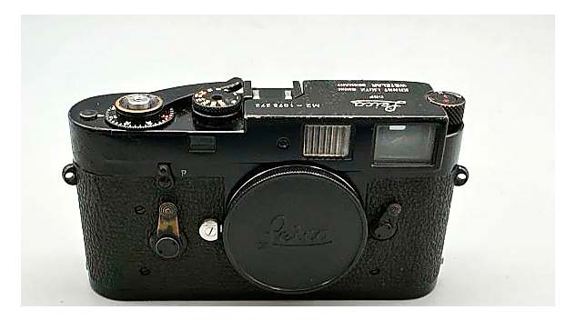 Vintage Leicas Lead The Day — Rare Cameras Catch The