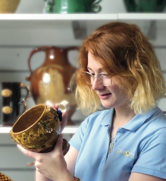 Mary Chilcott auctioneer at Chilcott Auctioneers